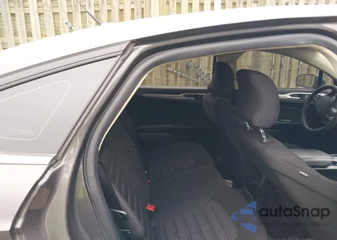 2018 Ford Fusion Se z USA, uszkodzony, nr VIN 3FA6P0HD1JR258676